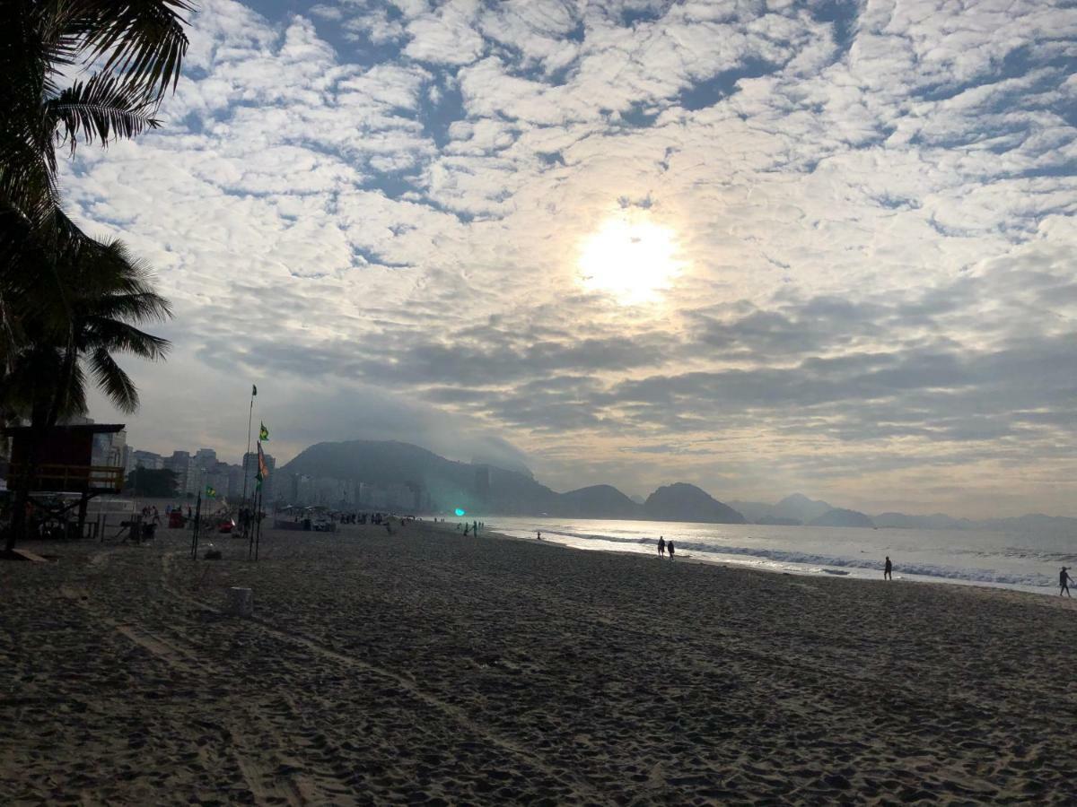 Copa Beach Home - Copacabana Posto 4 Quadra Da Praia Rio de Janeiro Luaran gambar
